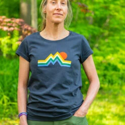 EMS Women's Retro Mountains Short-Sleeve Graphic Tee -Heb Fashion Shop 2086722 001 alt2